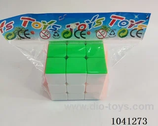 5.7cm cube in opp bag
