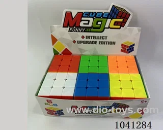 5.7cm cube in color box