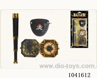 Pirate weapon set in blister