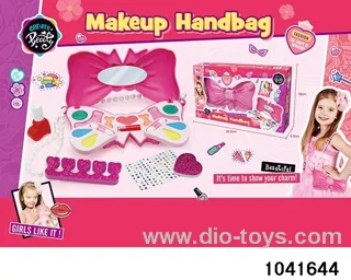 Makeup Set in window box