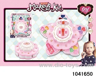 Makeup Set in window box