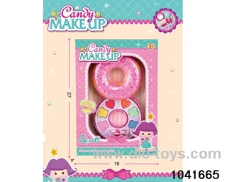 Makeup Set in window box