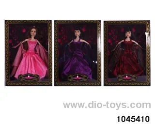 11 inch Barbie Set in window box