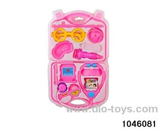 Medical kits in clam shell