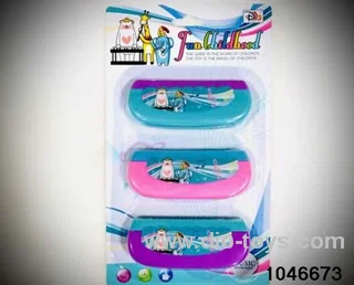 Three _x000D_
Harmonicas
