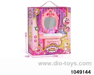dressing table in Gilf box