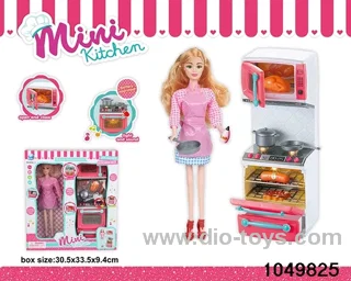 Stove + Barbie (lights and music) in window box