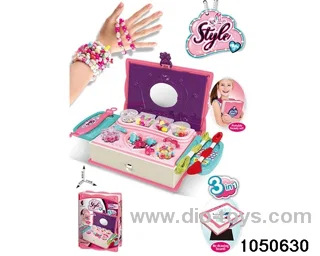 Beaded combination in Plastic box