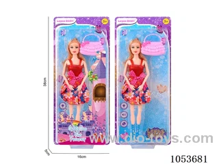 11 inch doll in clam shell