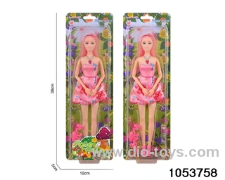 11 inch doll in clam shell