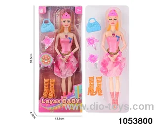 11 inch doll in window box