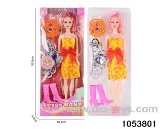 11 inch doll in window box