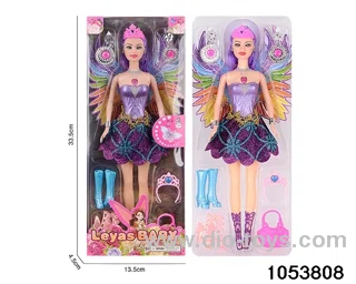 11 inch doll in window box