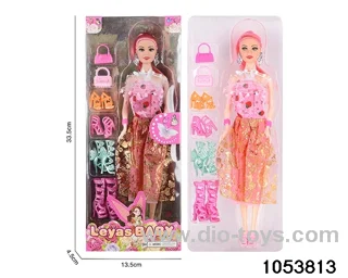 11 inch doll in window box