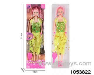 11 inch doll in window box