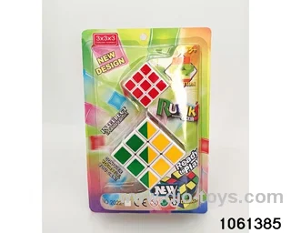 Rubik's cube in clam shell
