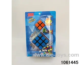Rubik's cube in clam shell