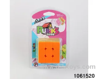 Rubik's cube in clam shell