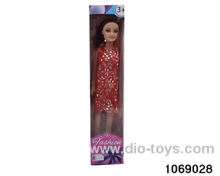 11 inch doll in window box
