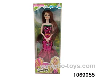11 inch doll in window box