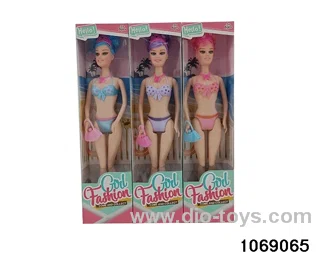 11 inch doll in window box