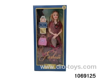 11 inch doll in window box