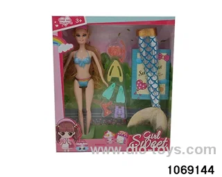 11 inch doll in window box