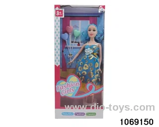 11 inch doll in window box