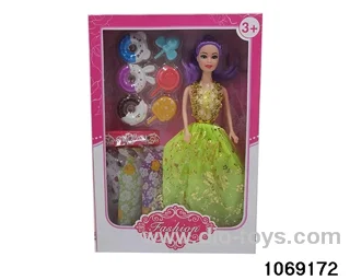 11 inch doll in window box