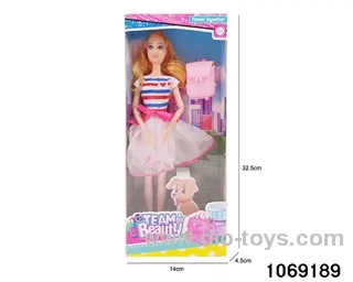 11 inch doll in window box