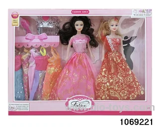11 inch doll in window box