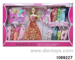 11 inch doll in window box