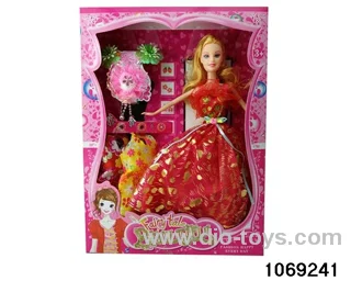 11.5 inch doll set in window box