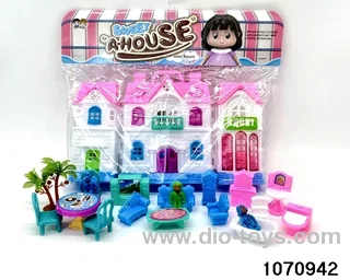 Villa Furniture Figurine Set in PP bag with header