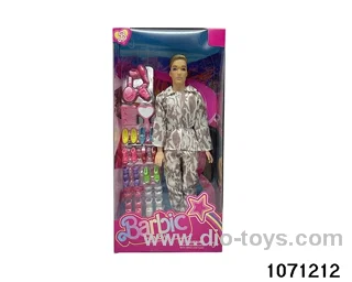 11.5 inch doll set in window box