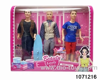 11.5 inch doll set in window box