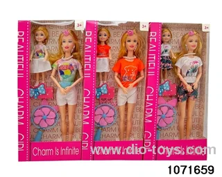 11.5 inch doll set in window box