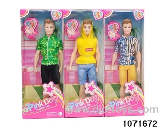 11.5 inch doll set in window box