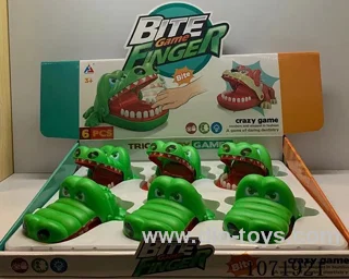 Hand biting game toys