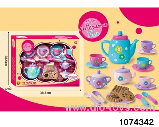tea service in color box