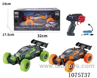 1:18 2.4G rc car included battery