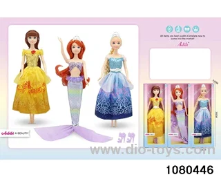 11.5 inch doll set in window box