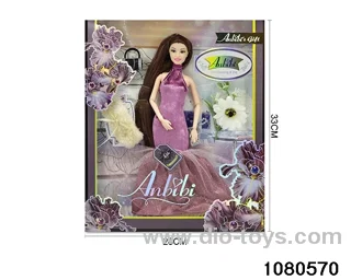 11.5 inch doll set in window box