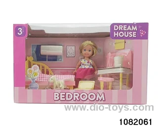4.5 inch Figurine Doll Set in window box