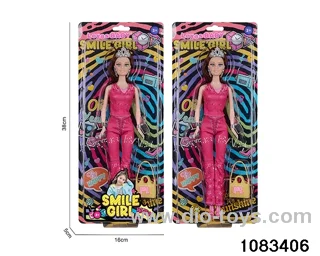 11 inch doll in clam shell