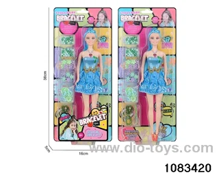 11 inch doll set in clam shell