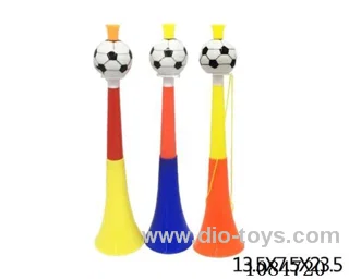 The football retracts two horns