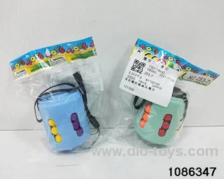 Gyro Stress Relief Cube in opp bag