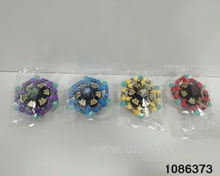 mechanical gyroscope with fingertips in bag