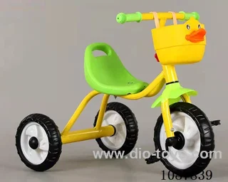 Children's three-wheeled balance car